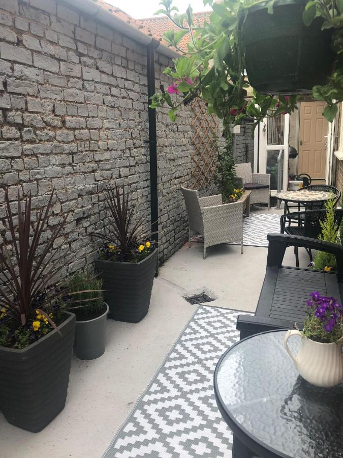 Large Cottage, Beach, Pubs Shops, Netflix, Bbq, Dog Friendly Hunmanby Eksteriør bilde